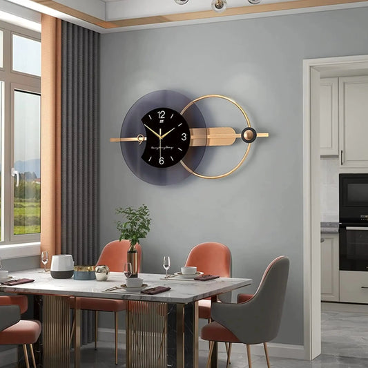 Horloge murale design graphique noir et doré avec cerclage décoratif 80 cm
