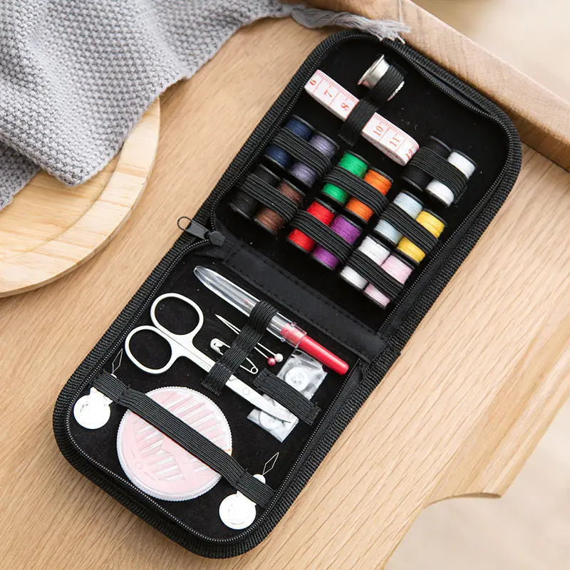 MINI KIT DE COUTURE PORTABLE – TOUT LE NÉCESSAIRE À PORTÉE DE MAIN