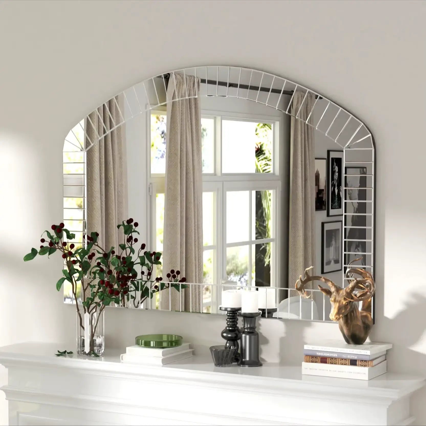 Grand miroir mural arqué argent