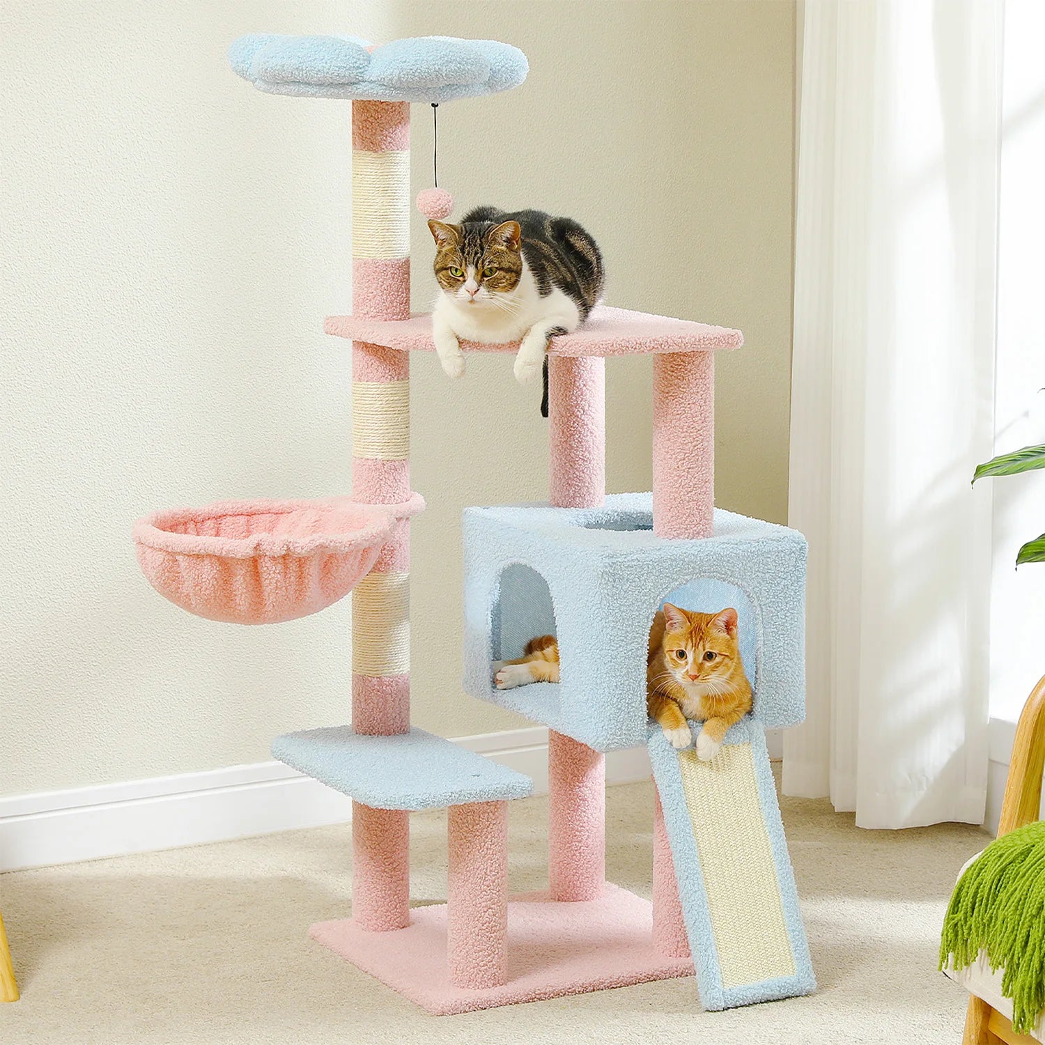 ARBRE À CHAT FLORAL AVEC RAMPE GRIFFOIR ET HAMAC