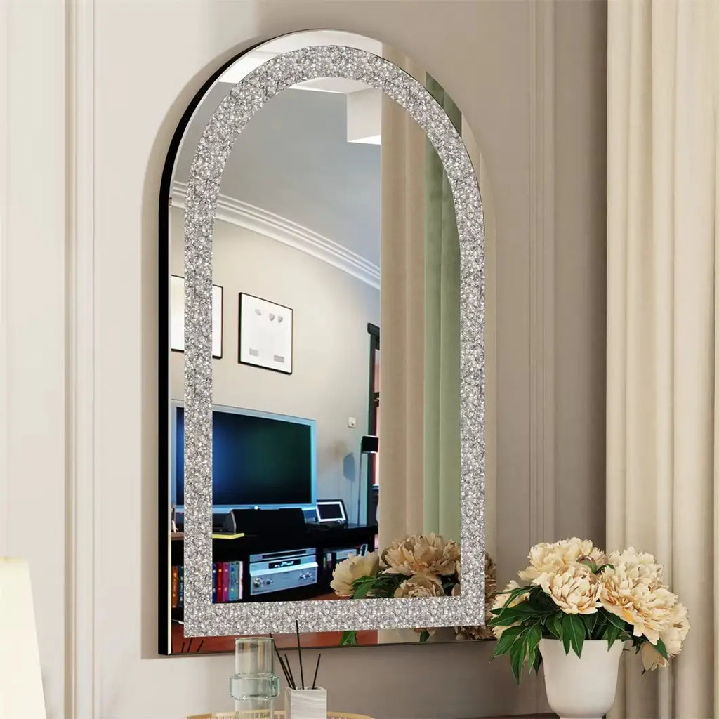 Grand miroir mural arqué argent à cristaux scintillants