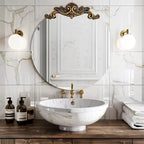 Grand miroir mural rond baroque avec motif en relief