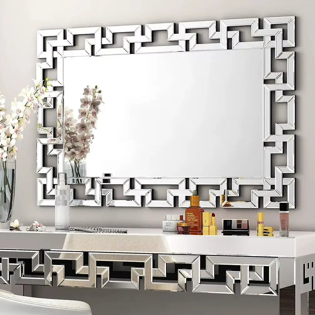 Grand miroir mural décoratif argent à cadre géométrique biseauté