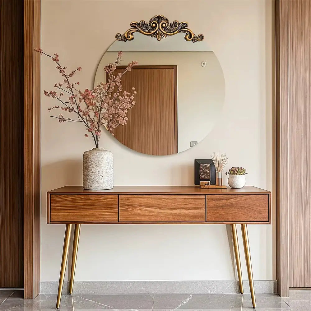 Grand miroir mural rond baroque avec motif en relief