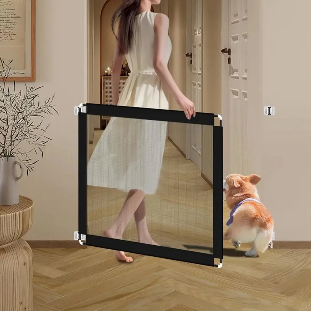 BARRIÈRE DE SÉCURITÉ POUR CHIEN – PROTECTION, CONTRÔLE & INSTALLATION RAPIDE