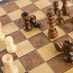 ÉCHIQUIER PLIABLE EN BOIS 3 EN 1 – ÉCHECS, DAMES & BACKGAMMON