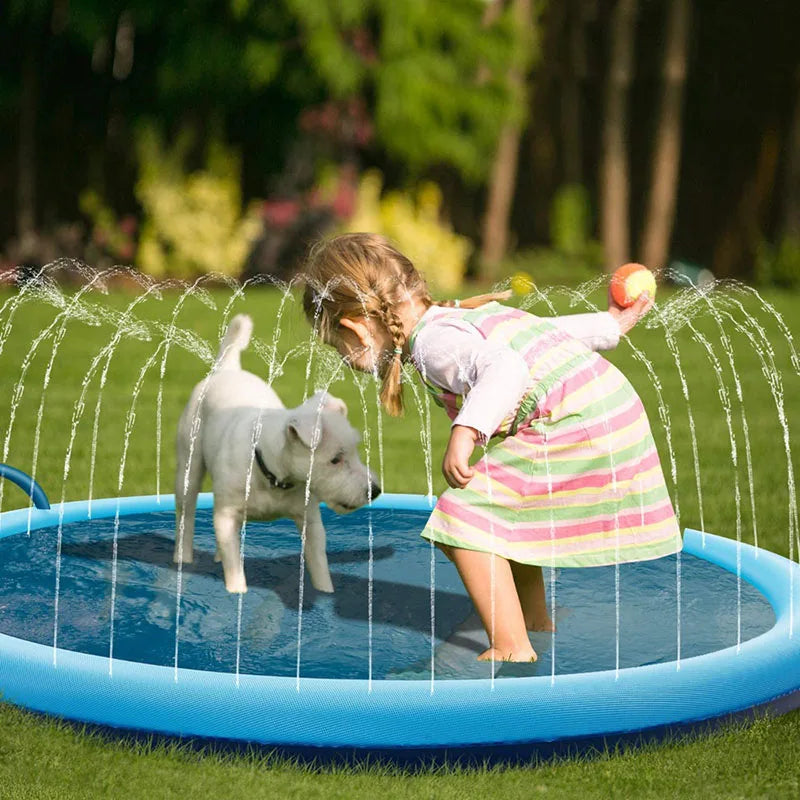TAPIS D'EAU RAFRAÎCHISSANT POUR CHIEN – FRAÎCHEUR, JEU & AMUSEMENT ESTIVAL