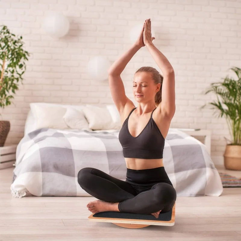 PLANCHE D’ÉQUILIBRE EN BOIS – STABILITÉ, GAINAGE & RENFORCEMENT