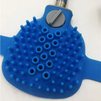 BROSSE DE DOUCHE 2 EN 1 POUR ANIMAUX – LAVAGE, MASSAGE & TOILETTAGE FACILITÉ
