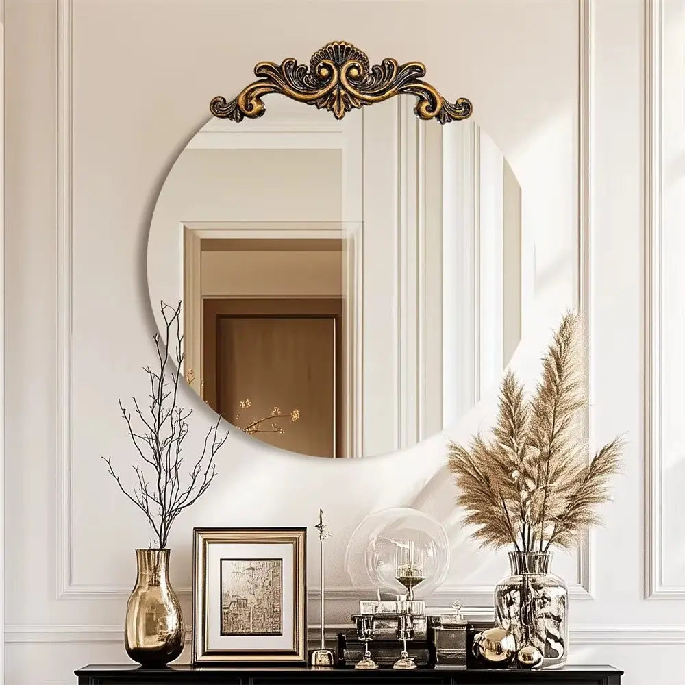 Grand miroir mural rond baroque avec motif en relief