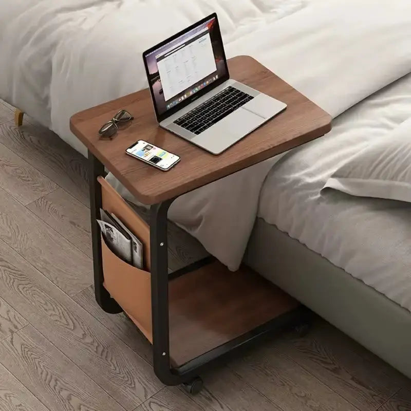 Table d’appoint roulante en bois massif avec rangement